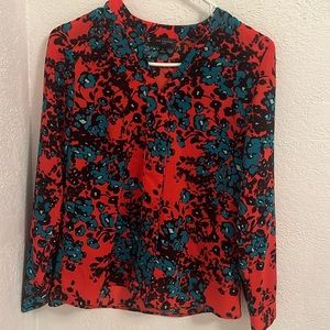 Beautiful Vibrant Top